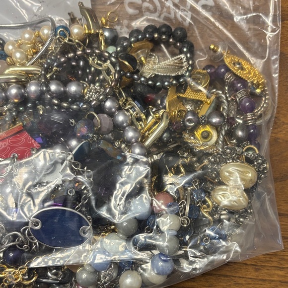 Lot of vintage jewelry - Picture 5 of 6